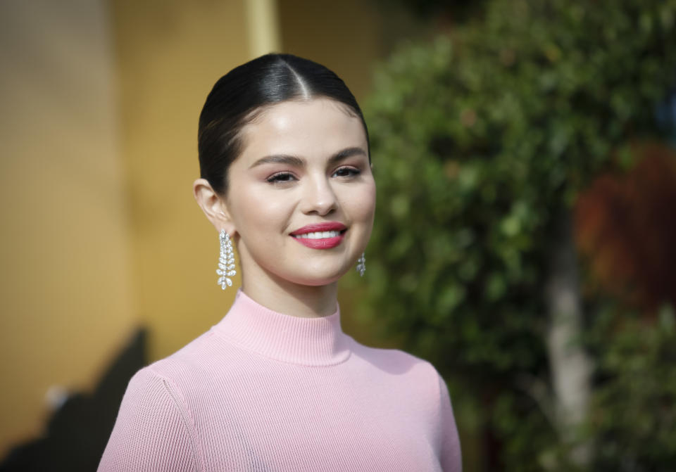 WESTWOOD, CALIFORNIA - JANUARY 11: Selena Gomez attends the Premiere of Universal Pictures' 