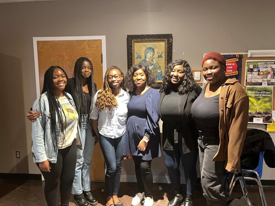 The Black Heritage NL Choir was invited to participate in the event. They performed Gospel music and later joined the Bella Nova choir. From left to right: Kudakwashe Muvevi, Chelsea Chukwu, Beatrix Abdul Azeez ,Racquel Campbell-Thomas ,Geraldine Ankrah, Nita Badaiki.