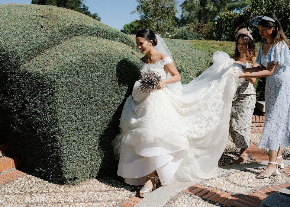 Just Outside of Madrid, This Countryside Wedding Combined Spanish and Filipino Traditions