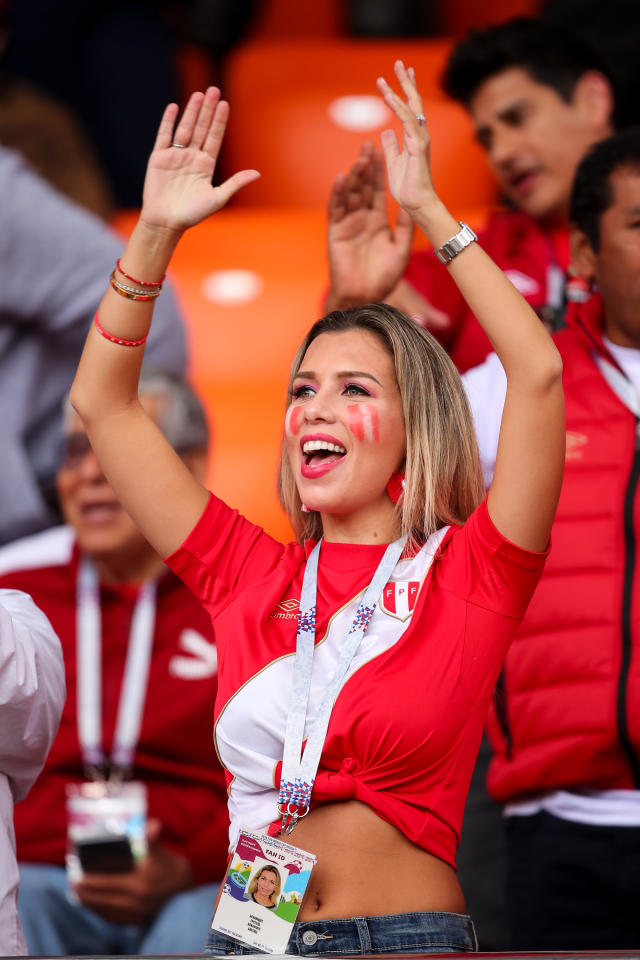 world cup soccer fans girls