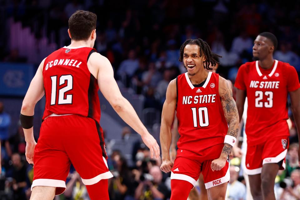 Will the North Carolina State Wolfpack beat the Marquette Golden Eagles in the NCAA Tournament? March Madness picks, predictions and odds weigh in on the Sweet 16 game.