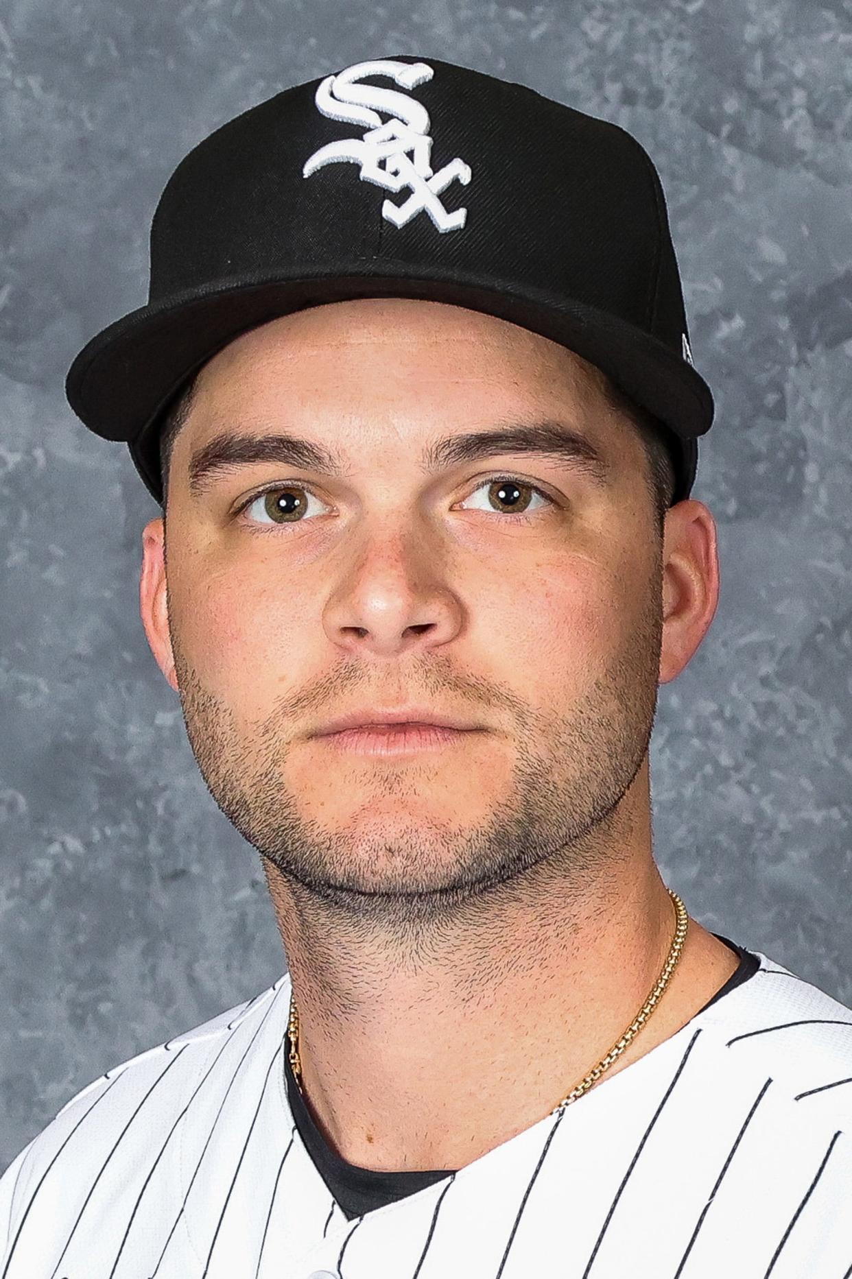Andrew Benintendi, formerly of Madeira High School baseball and now with the Chicago White Sox, will be inducted into the 49th annual LaRosa’s High School Sports Hall of Fame in summer 2024.