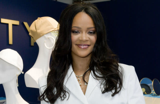 Rihanna's Makeup Artist on Pregnant Star's 'Relaxed' Super Bowl Mood