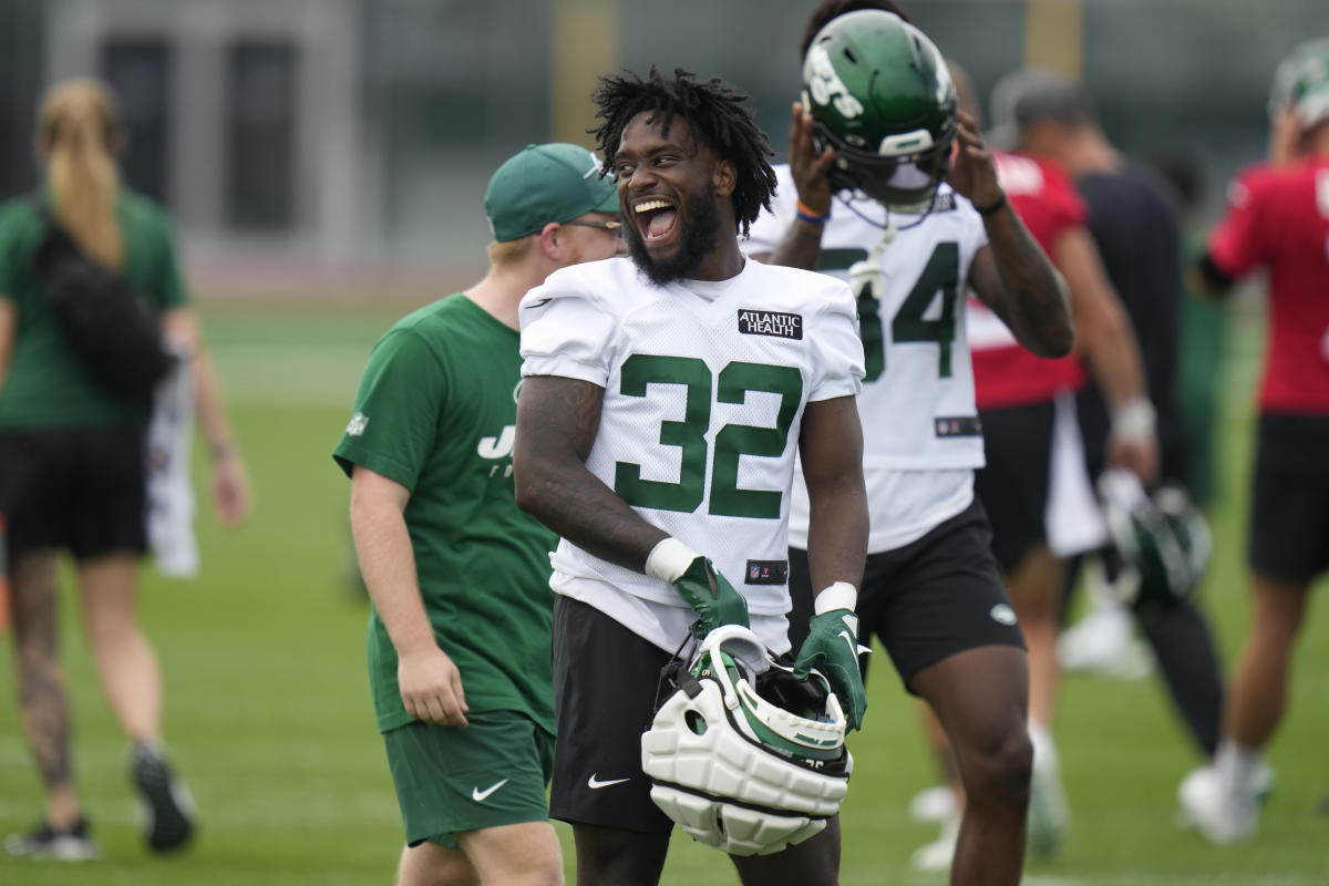 NY Jets RB Michael Carter admits he was 'too emotional' last year