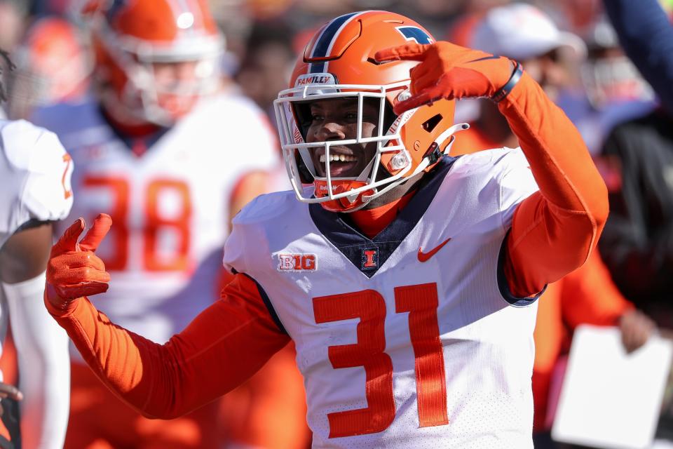 Devon Witherspoon hatte 2022 17 Pässe verteidigt und drei Interceptions für die Illinois Fighting Illini.