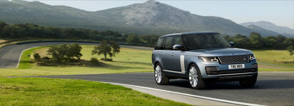 Land Rover Range Rover。
