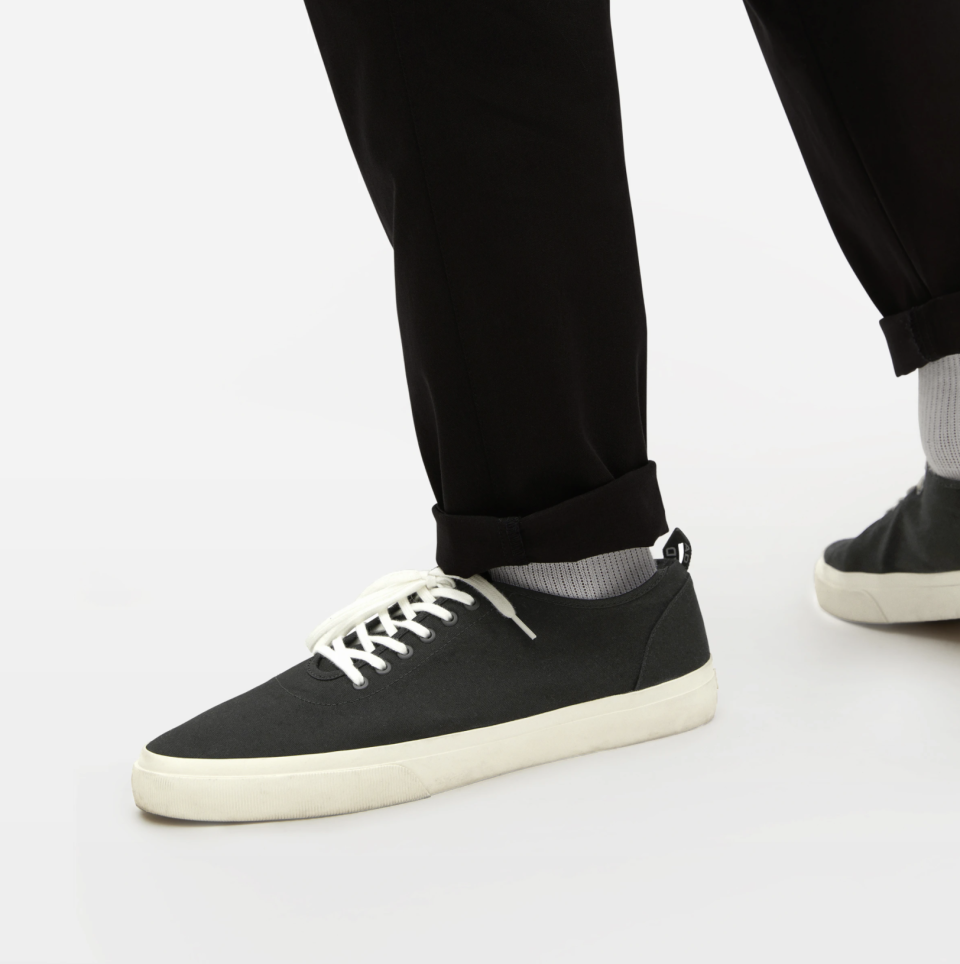 Everlane 'The Forever' Sneaker in Black (Photo via Everlane)