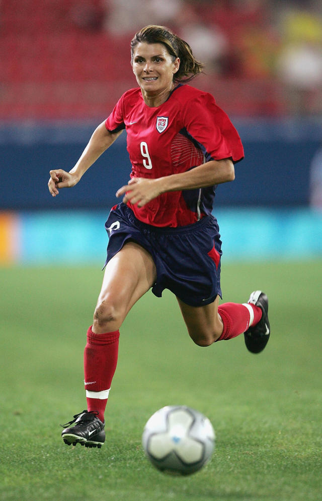 ESPN - Photos - Even in retirement, Mia Hamm still inspires