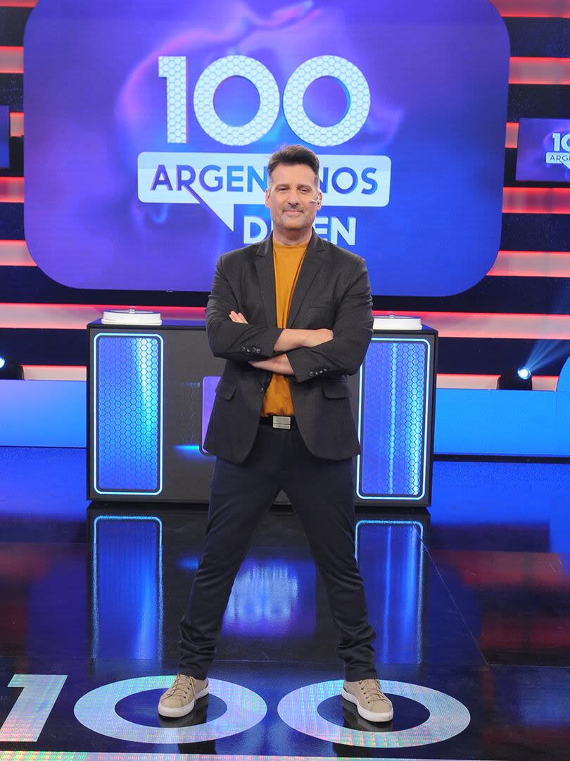 Listorti se pone al frente de 100 argentinos dicen, un programa que fue conducido en otras temporadas por Monchi Balestra y por Darío Barassi