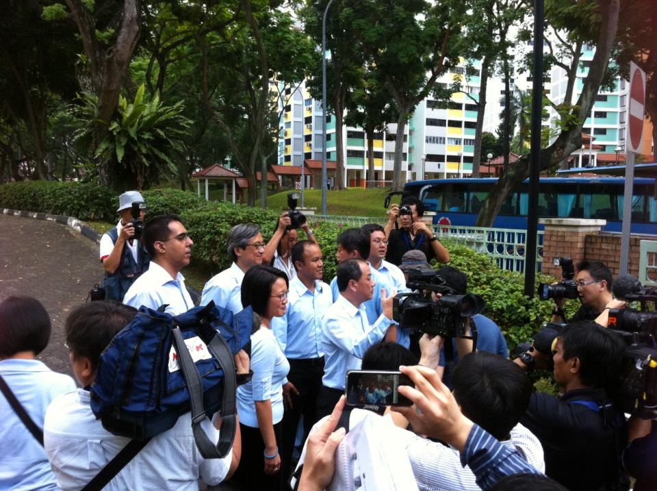 WP chief Low Thia Kiang and his 'A'-team turn up at Deyi Secondary School. But where will he contest? (Yahoo! photo/Ion Danker)