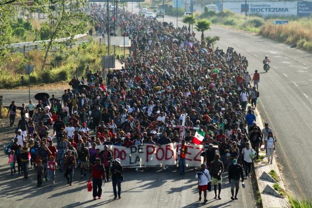 Nueva caravana de miles de migrantes parte del sur de M xico rumbo