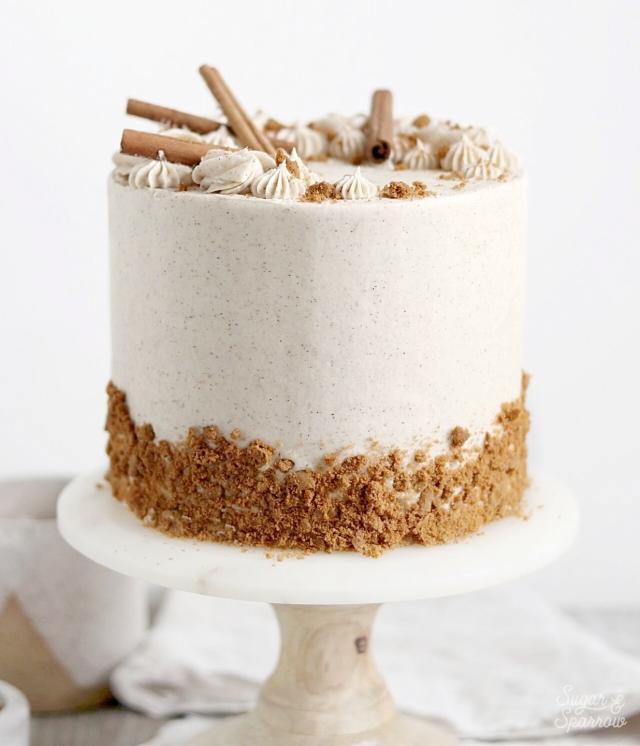 Gingerbread Latte Cake Recipe - Sugar & Sparrow