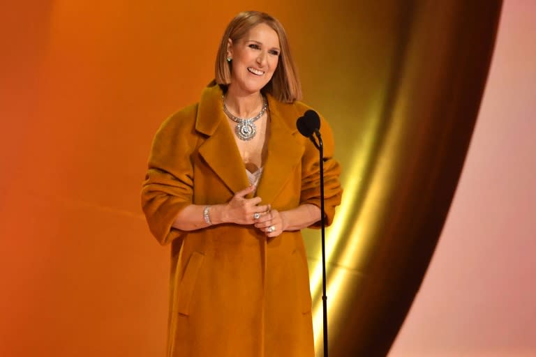 Celine Dion hizo una sorpresiva aparición pública en febrero durante los premios Grammy (Valerie Macon)