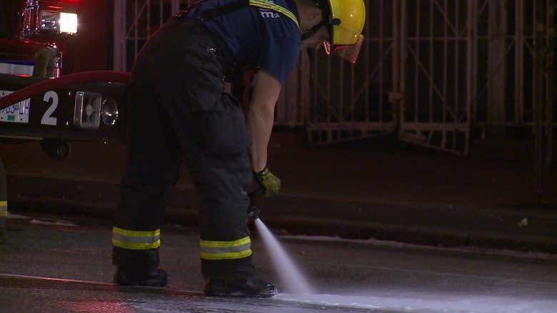 Vancouver firefighters battle blaze in Vancouver's Regent Hotel