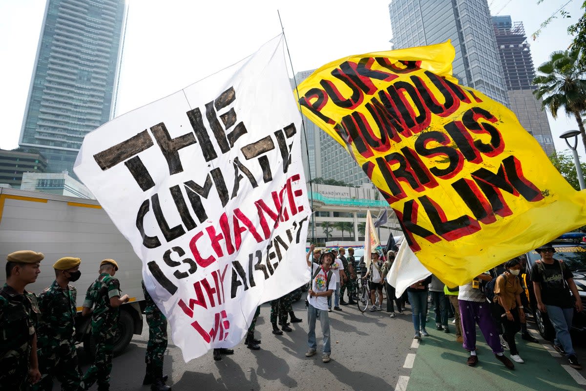 Indonesia Climate Protest (Copyright 2022 The Associated Press. All rights reserved.)