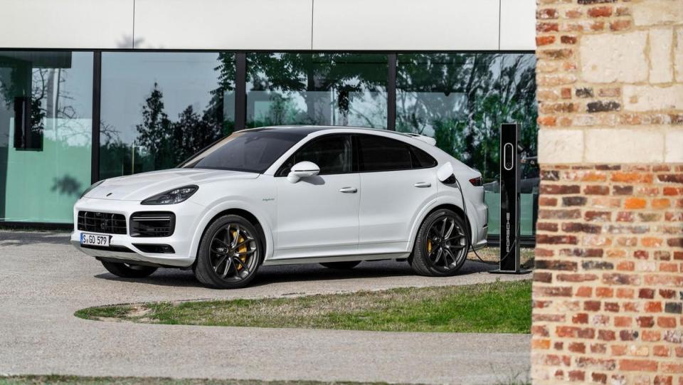 第三代 Cayenne Turbo S E-Hybrid 是目前動力最強勁的 Cayenne 車型。