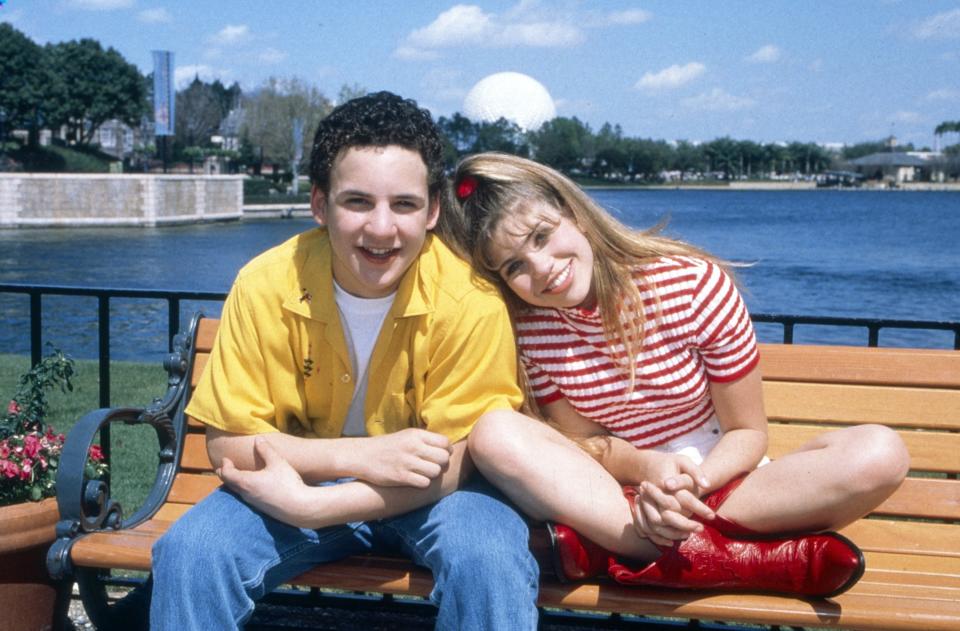 Ben Savage and Danielle Fishel in Boy Meets World