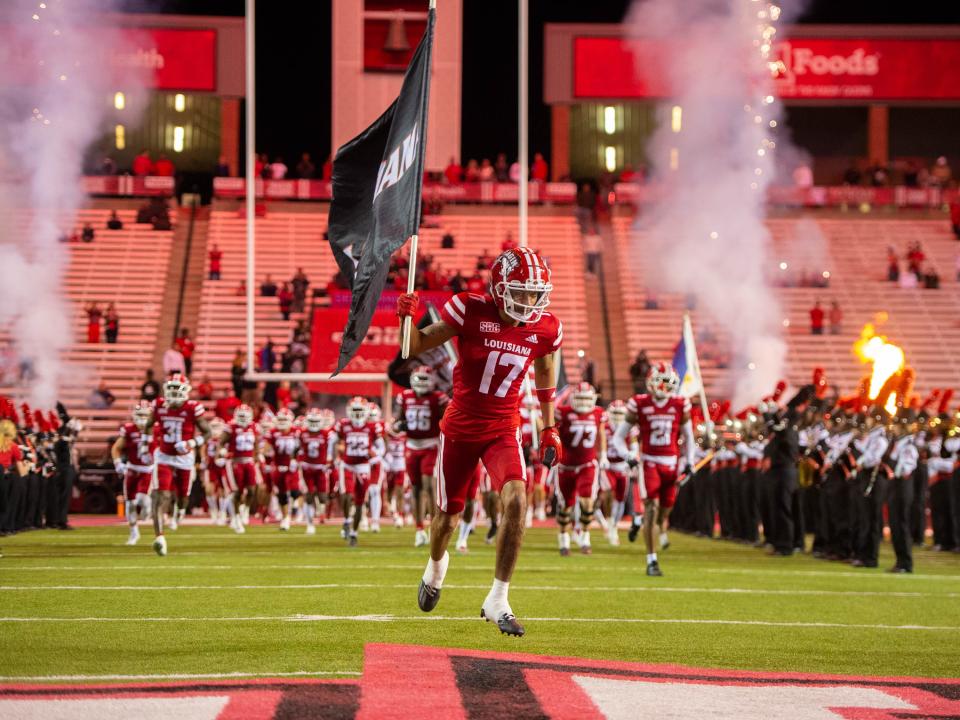 The Louisiana Ragin' Cajuns take on the Georgia Southern Eagles Thursday, Nov. 10, 2022