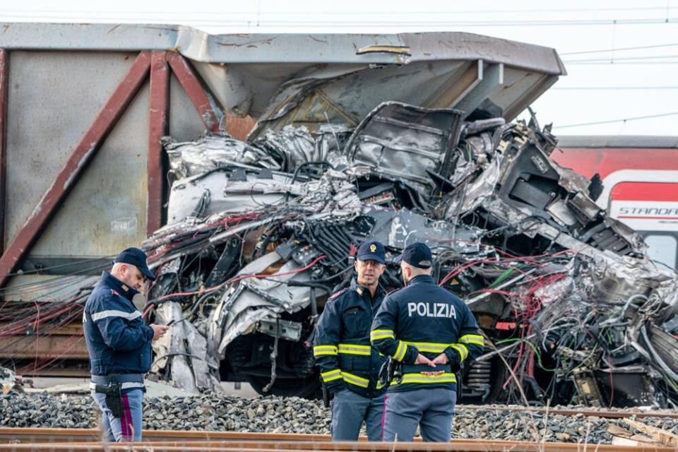 Derailed train in Italy | Marco Passaro/Shutterstock