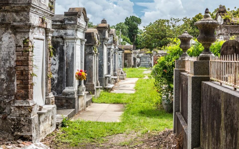 cemetery, new orleans - MEINZAHN