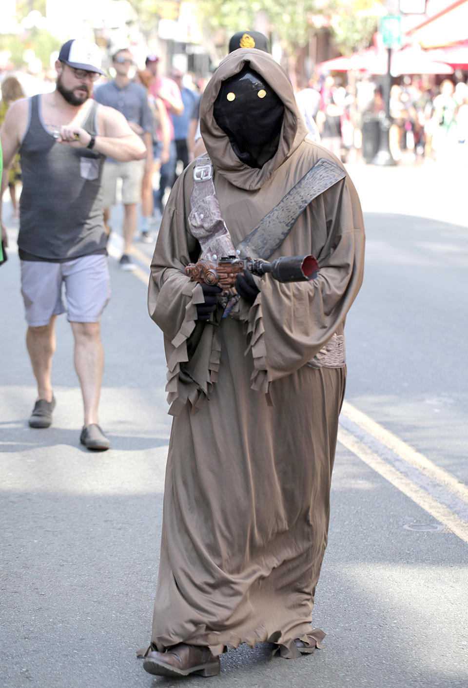 <p>Cosplayer dressed as a Jawa at Comic-Con International on July 19, 2018, in San Diego. (Photo: Quinn P. Smith/Getty Images) </p>