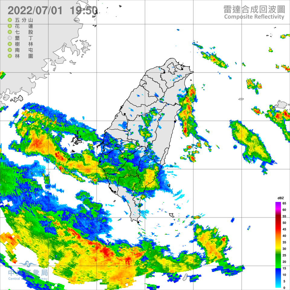 今日受到低壓帶影響，全台天氣都不穩定。（圖／中央氣象局）