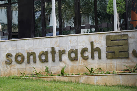 FILE PHOTO: The logo of Algerian state energy company Sonatrach is pictured at its headquarters in Algiers, June 26, 2016.Reuters/Ramzi Boudia/File Photo