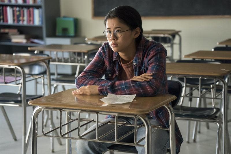 莉亞李維斯在《青春未知數》裡飾演成績優異的亞裔高中生。（Netflix提供）