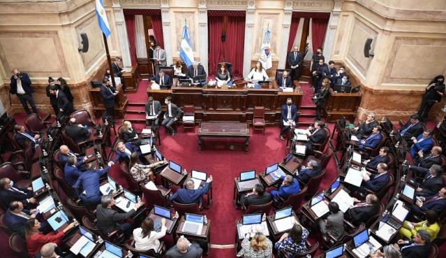 Milei avanza sobre el Congreso: ¿cómo quedaría el Senado si se repiten los  resultados de las PASO?