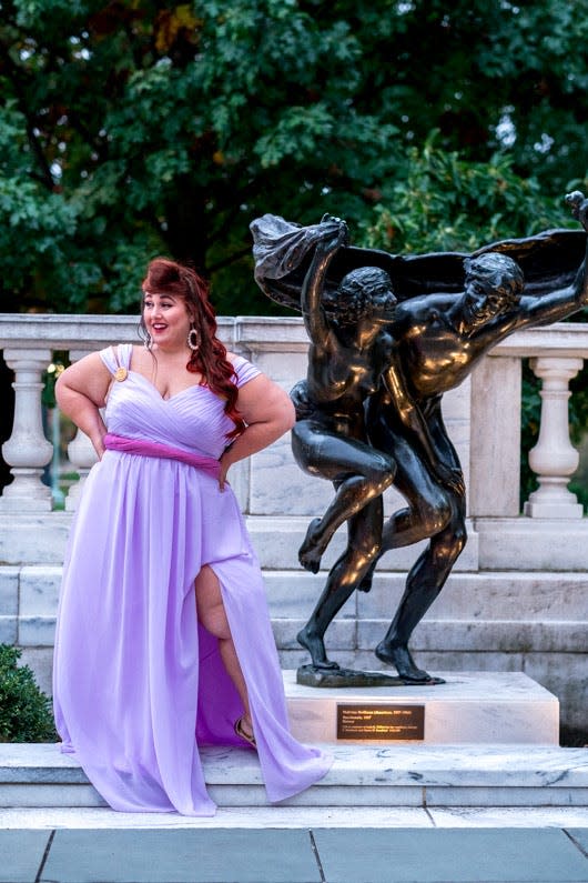 megara plus size