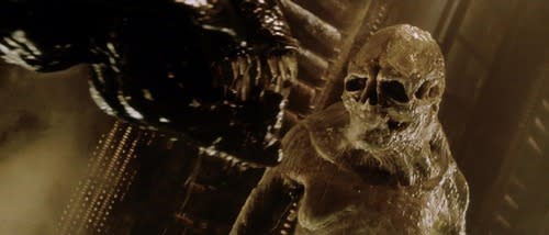 500px x 214px - The Alien Franchise's 16 Most Shocking Moments
