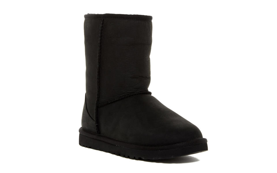 Ugg Classic Short Leather Boot