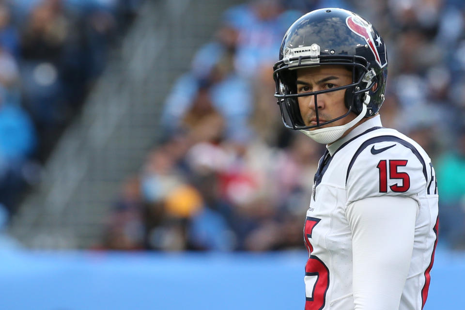 Houston Texans place kicker Ka'imi Fairbairn (15) 