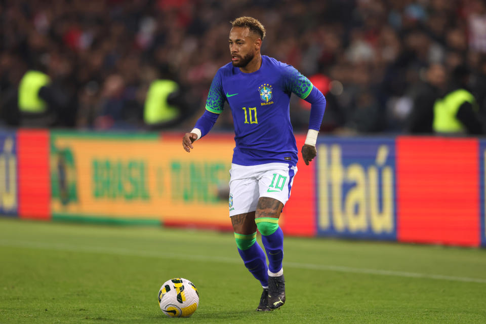 PARIS, FRANCE - SEPTEMBER 27: Neymar Jr of Brazil during the Friendly International match between Brasil and Tunisia at Parc des Princes on September 27, 2022 in Paris, France. (Photo by Jonathan Moscrop/Getty Images)