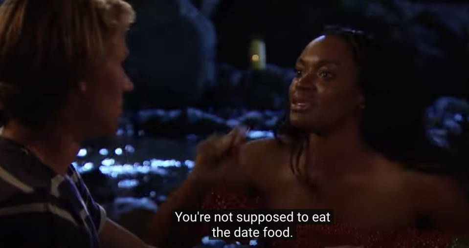 Tahzjuan tells John Paul Jones that they are not supposed to eat the date food on "Bachelor in Paradise"