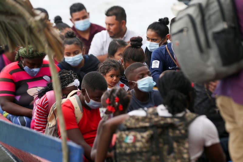 Honduran migrant families try to reach U.S.