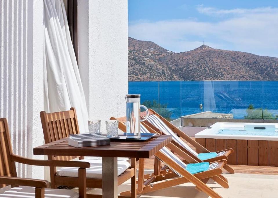 best hotels in crete