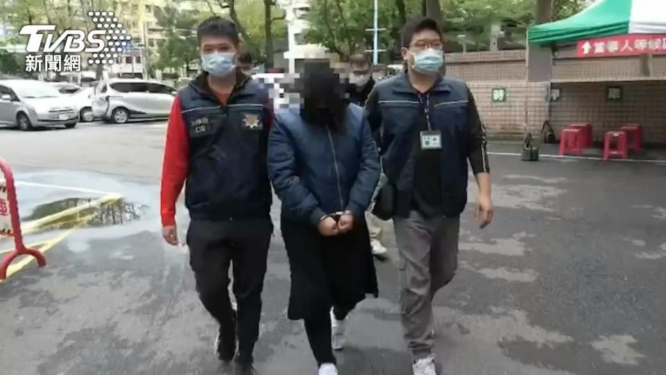 警方逮捕竹聯幫仁堂明仁會成員。（圖／TVBS）