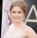 Amy Adams arrives at the Oscars. (Credit: Getty)