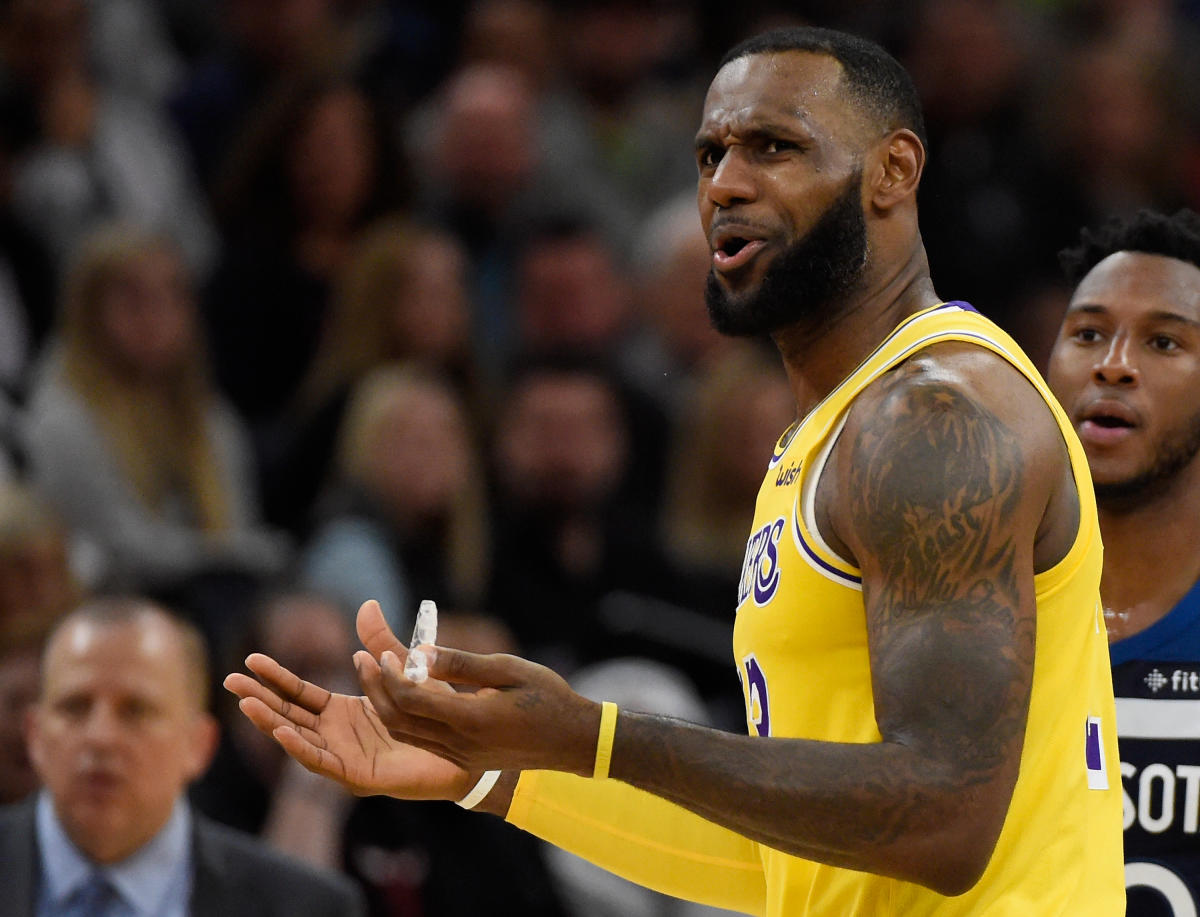 LeBron James calls out reporter after poor performance in loss to