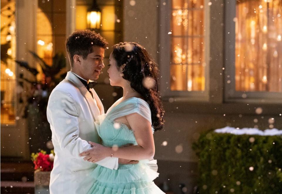 Jordan Fisher and Lana Condor in To All The Boys: P.S. I Still Love You | Netflix / Bettina Strauss