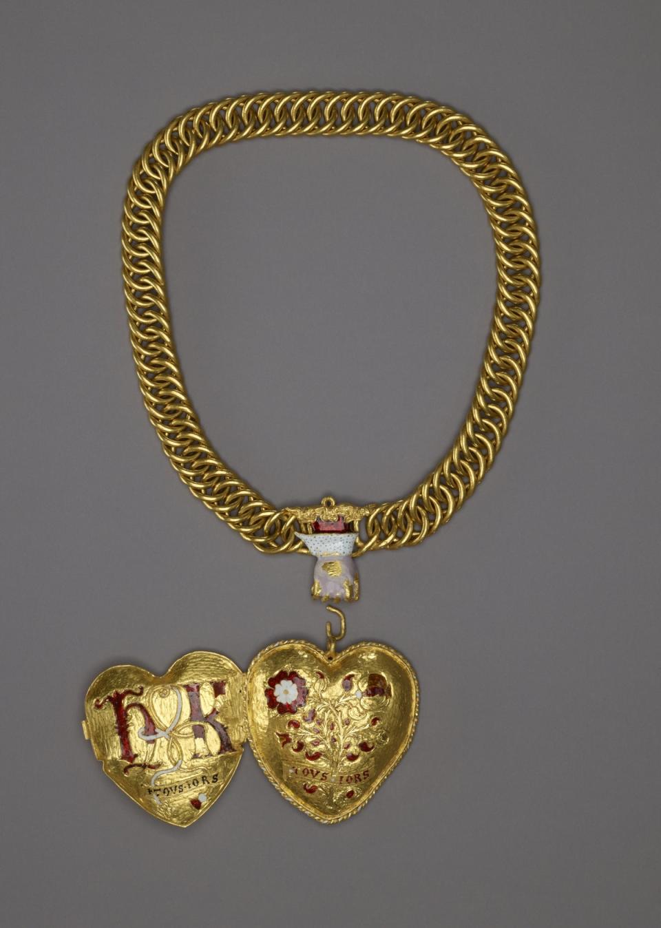 The gold pendant and chain weighing almost a third of a kilo were found by a metal detectorist in a field in Warwickshire (The Trustees of the British Museum)