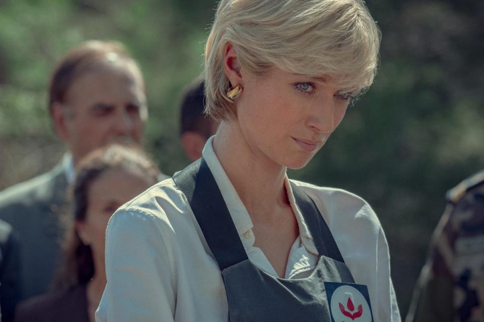 The Crown - Elizabeth Debicki as Princess Diana (Des Willie/Netflix)