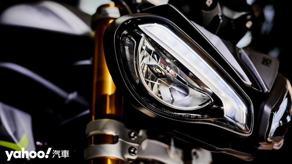 2021 Triumph Speed Triple RS、Speed Twin雙車鑑賞會！揚起最古典的街車篇章！