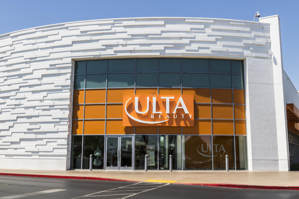 Las Vegas - Circa July 2017: Ulta Salon, Cosmetics & Fragrance Retail Location. Ulta Provides Beauty Products and a Salon XI