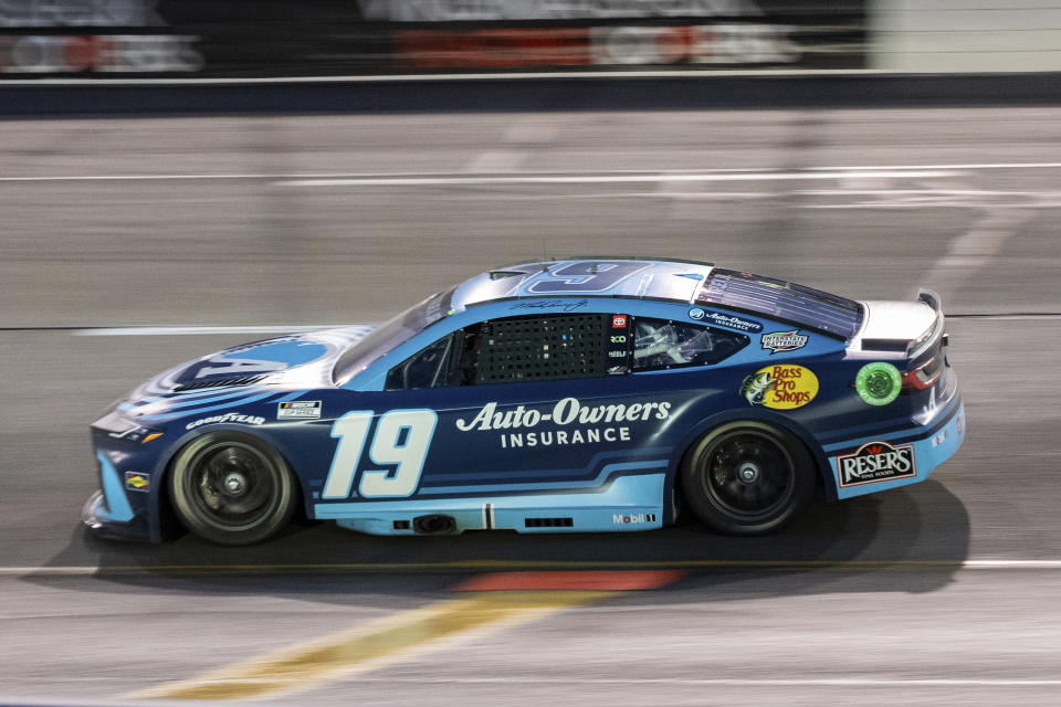 Martin Truex Jr. (19) drives in a NASCAR Cup Series auto race at Richmond Raceway on Sunday, March 31, 2024, in Richmond, Va. (AP Photo/Mike Caudill)