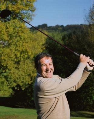 Echo: Happy retirement - Graham on the golf course