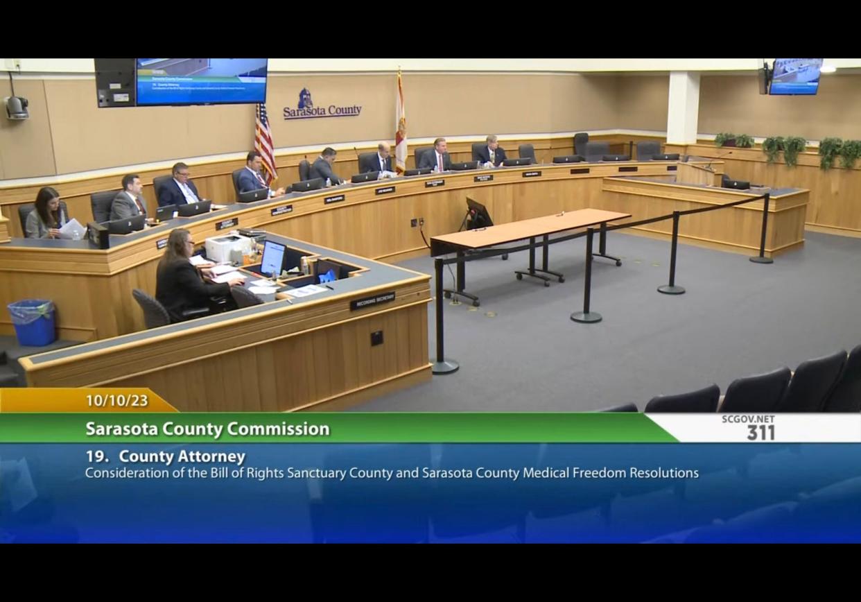 The Sarasota County Commission passed a “Bill of Rights Sanctuary County” and a “Medical Freedom” resolution Tuesday on a 4-1 vote. Both resolutions were modeled after ones passed in Collier County.