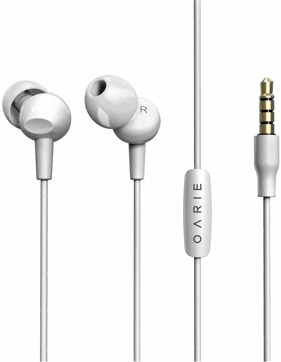 Wired Noise Isolation Earbuds. (Photo: Amazon)