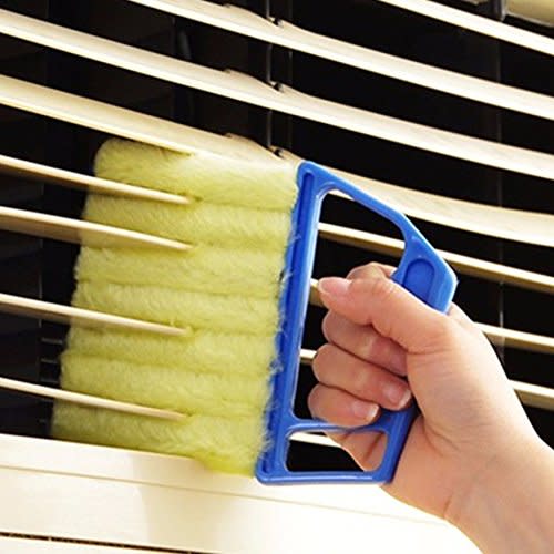 Kitchen Mini Squeegee Household Cleaning Tools Kitchen Stove Desktop Dust  Stains Cleaning Brush Surface Swiper Countertop Brush